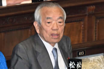 谷川弥一