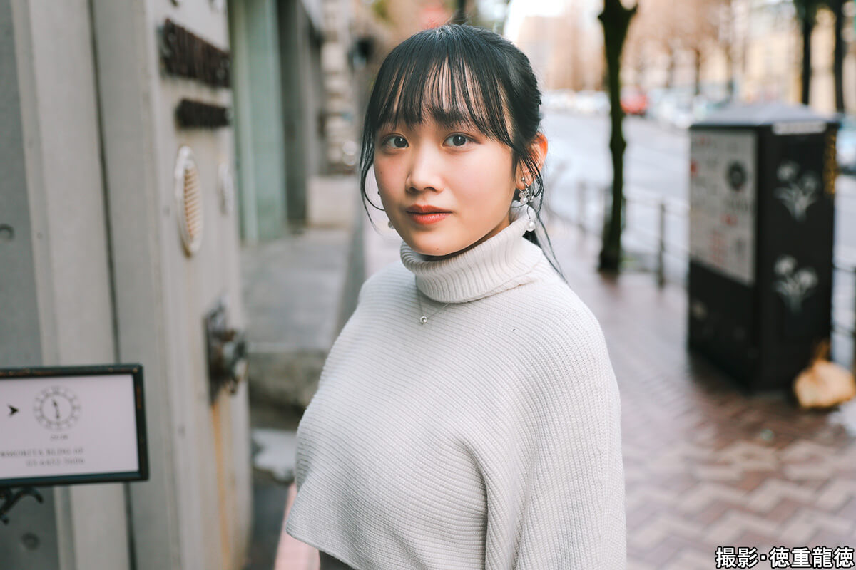 奥村梨穂 サイン入りチェキ　当選　抽プレ　フライデイ　FRIDAY Yahoo!オークション - 奥村梨穂 直筆サイン入り チェキ 当選品