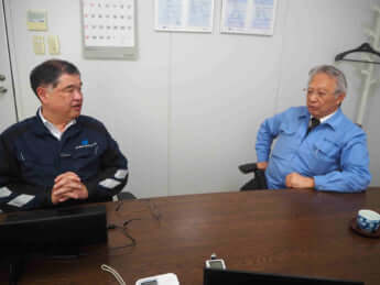 大川原正明、初沢悟