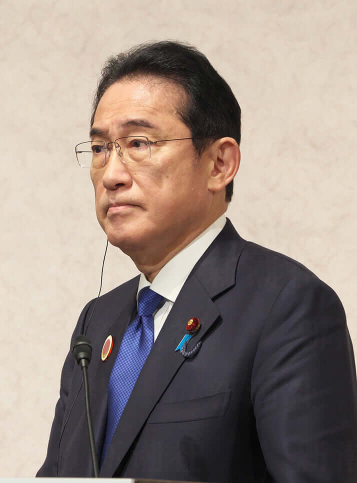 岸田文雄