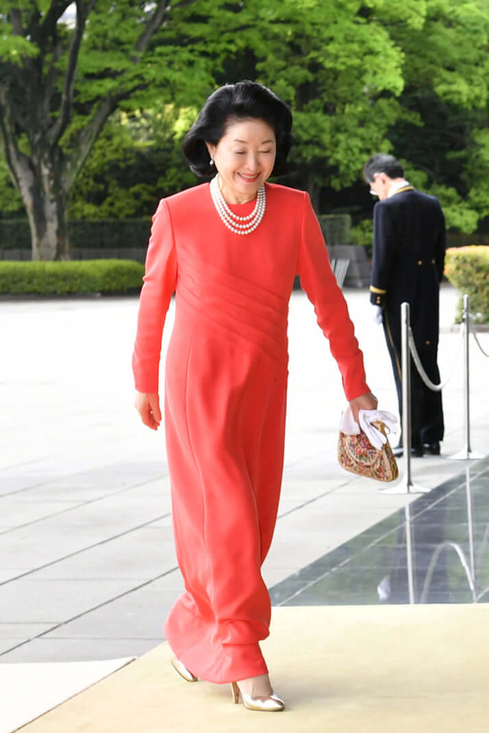 麻生千賀子