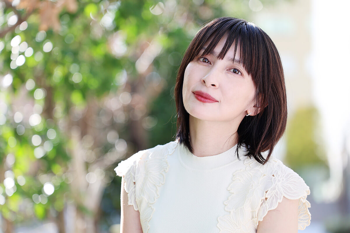 魔性」「清純」と言われて…44歳・奥菜恵が語った本音 俳優夫も激賞した