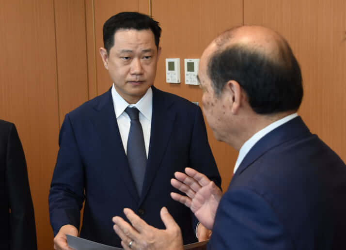 二階伸康
