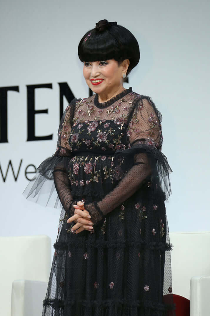 黒柳徹子