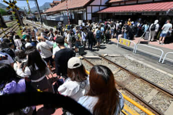 24年18号グラビア オーバーツーリズム_6