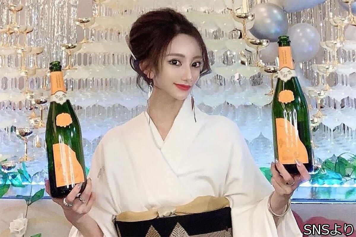 タワマン殺人 新宿ストーカー刺殺 25歳被害女性が銀座の高級店に勤務していた頃、SNSに投稿していた「ナンバー1への飽くなき追求心」【スクープその後】 |  デイリー新潮