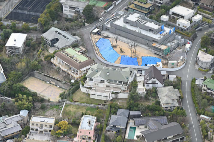 ブルーレット御殿