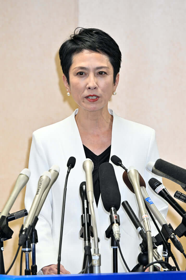 蓮舫