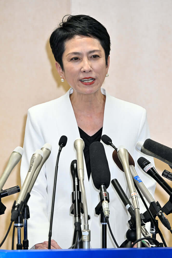 蓮舫
