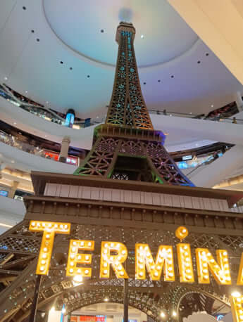 ターミナル21_15