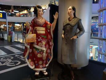 ターミナル21_16