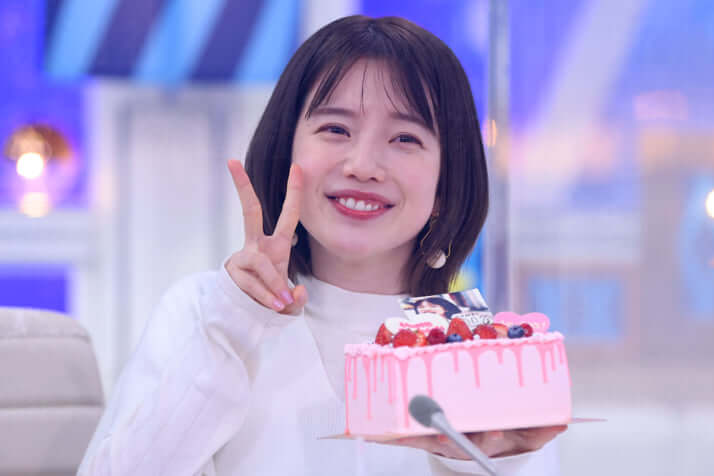 弘中綾香