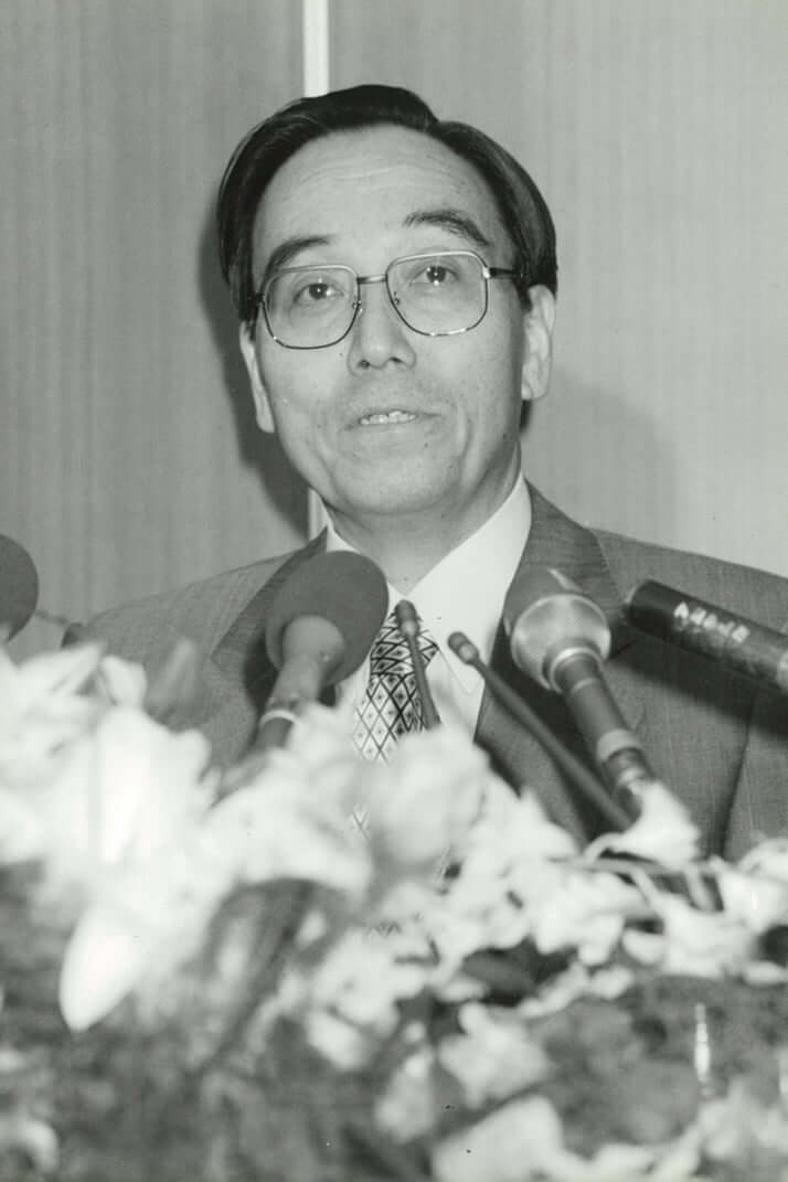 国松孝次