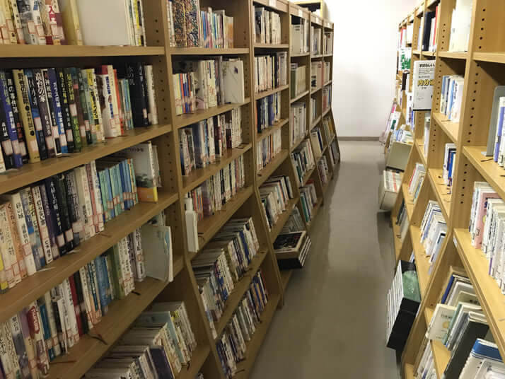 図書館イメージ