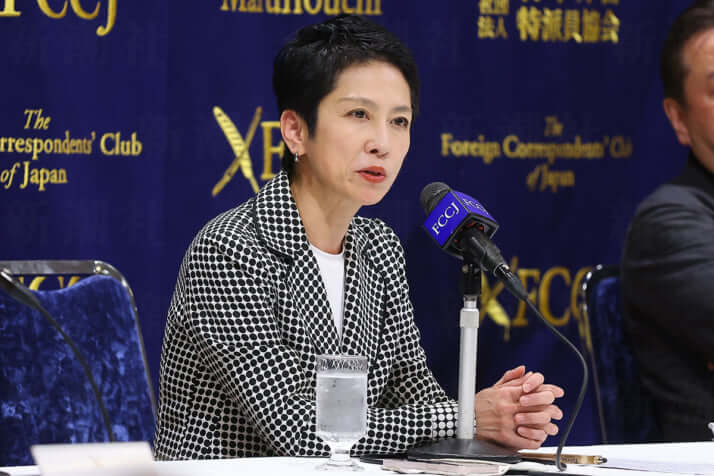 蓮舫