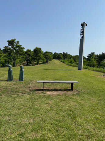 自然と建築・アートが融合した庭園