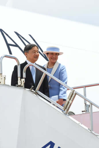 25号グラビア 天皇陛下_7