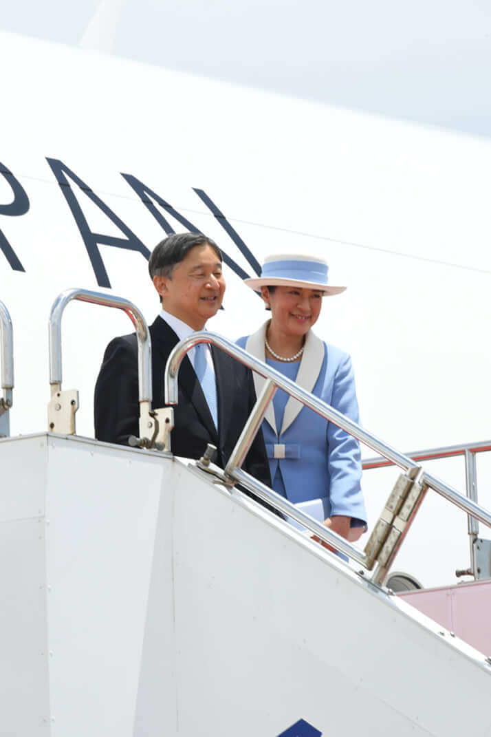 25号グラビア 天皇陛下_10