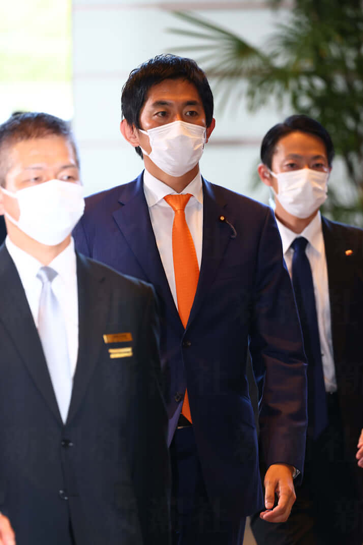 小林鷹之