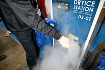 24年30号グラビア 熱中症対策_18