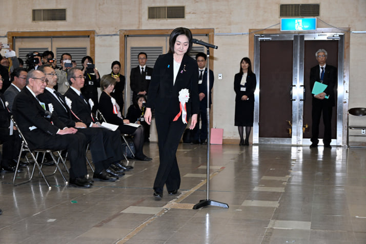 24年46号グラビア 生稲晃子_17