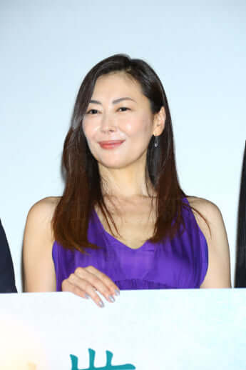 部屋を見回しても美穂の姿が見当たらず…」 中山美穂さんの事務所社長らが明かす発見時の様子と、デビュー当時の純朴な素顔（写真3） | デイリー新潮
