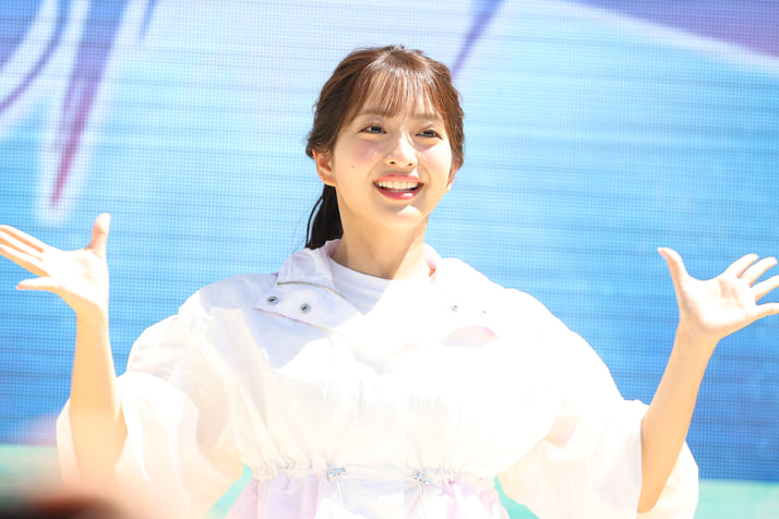 藤本万梨乃