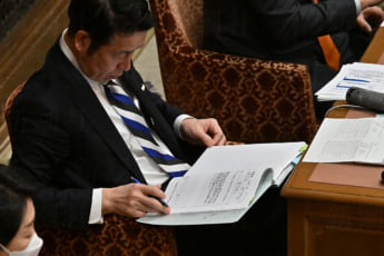 25年7号グラビア 内職_12