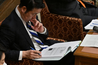 25年7号グラビア 内職_3