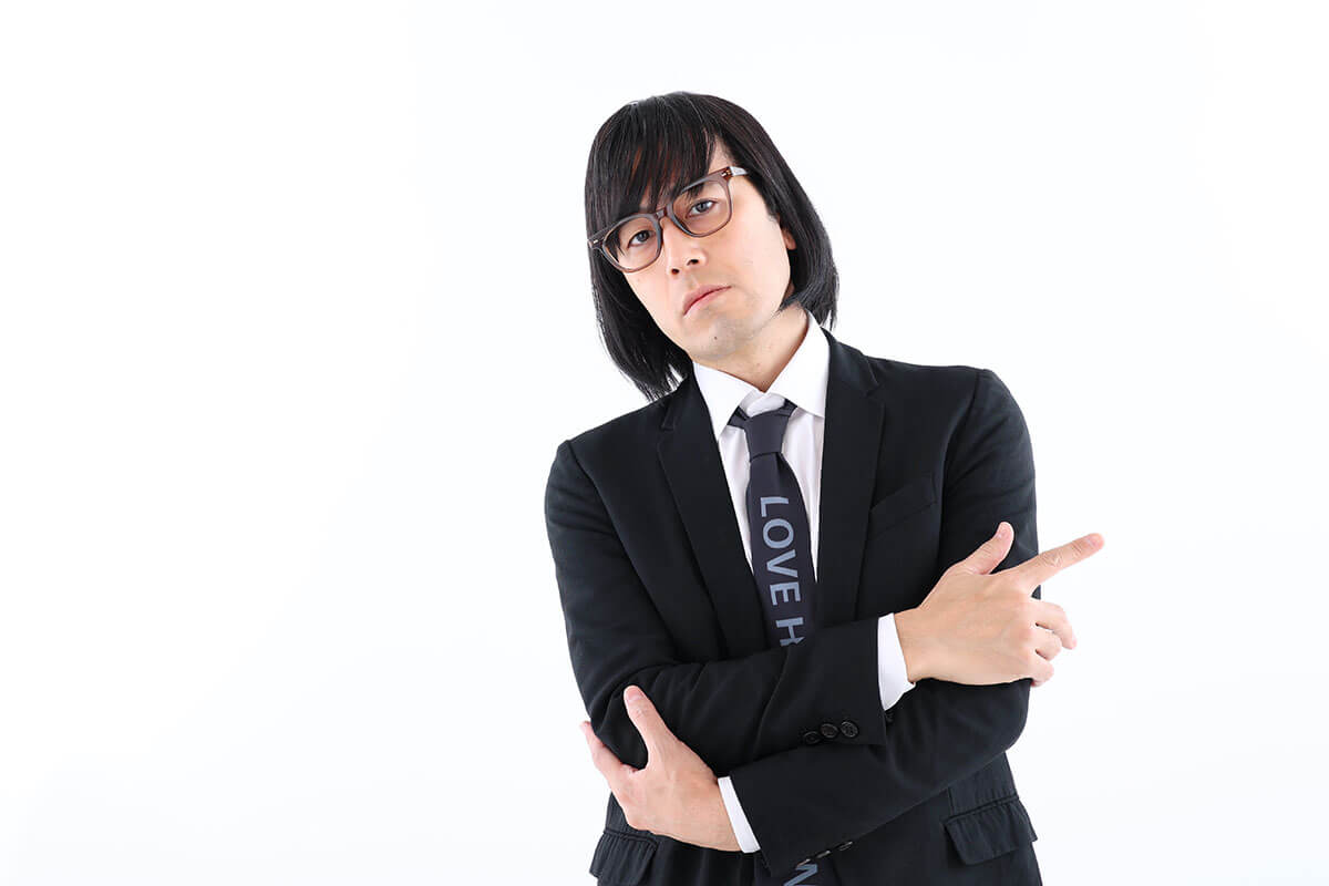 おじさん”のチェキがなぜ売れる… 42歳「オジドル」ミュージシャンが