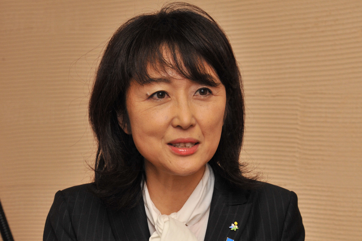中川郁子」の記事一覧 | デイリー新潮