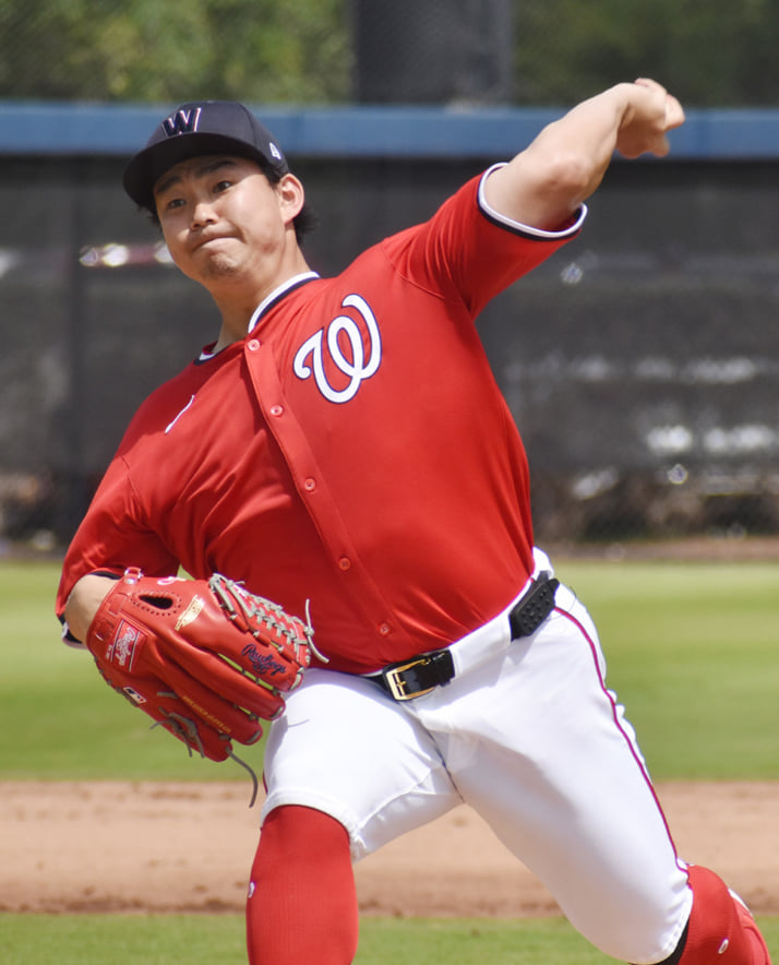 小笠原慎之介