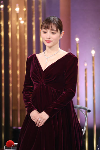 25年12号グラビア 日本アカデミー賞_2