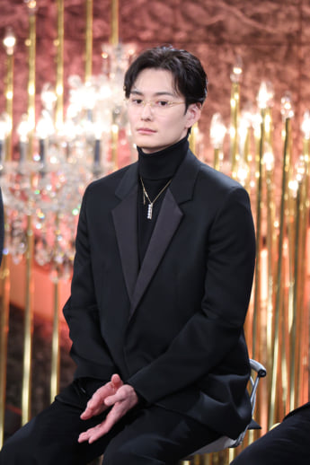 25年12号グラビア 日本アカデミー賞_21