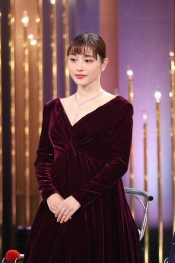 25年12号グラビア 日本アカデミー賞_4