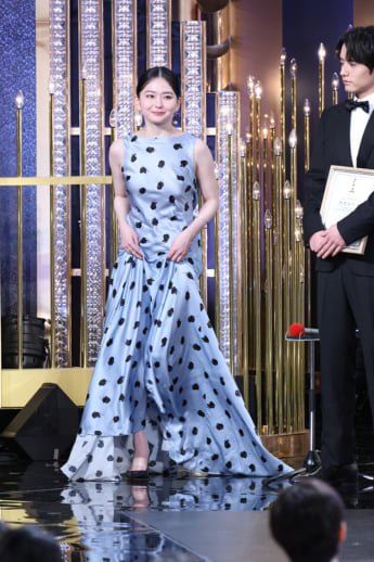 25年12号グラビア 日本アカデミー賞_5