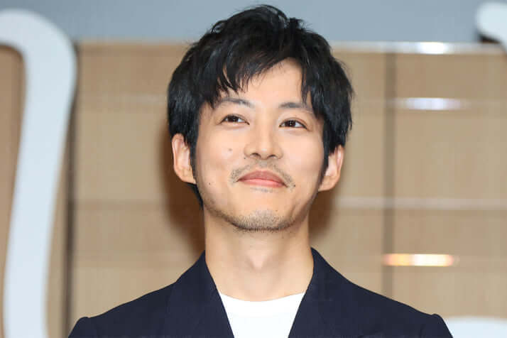 松坂桃李