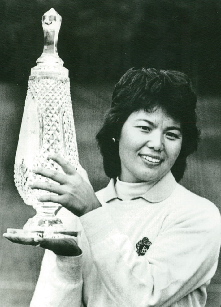 岡本綾子
