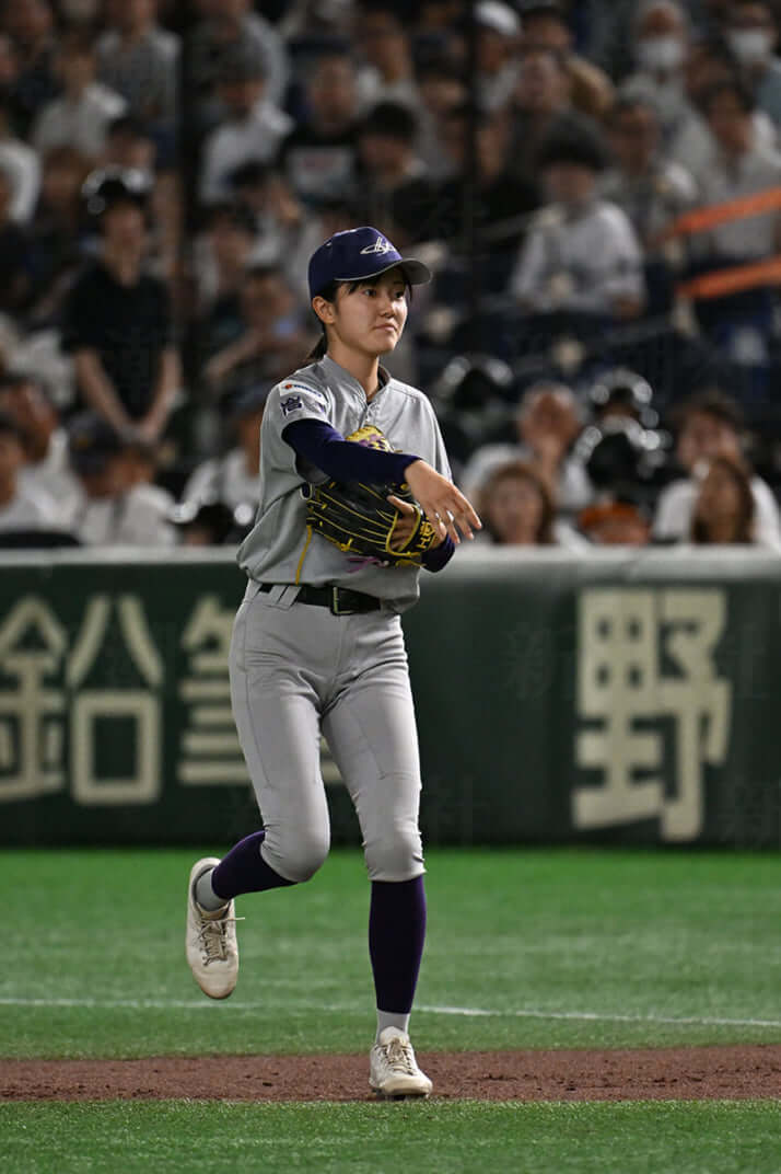 25年13号グラビア 佐々木秋羽_15