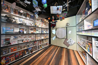 25年13号グラビア こち亀_18