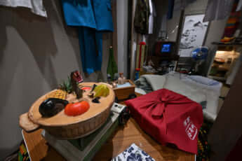 25年13号グラビア こち亀_7