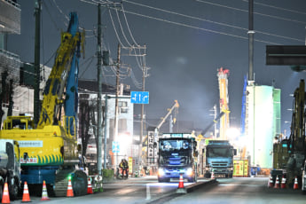 25年13号グラビア 陥没事故_11