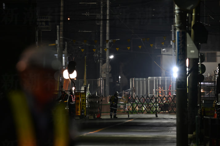 25年13号グラビア 陥没事故_3