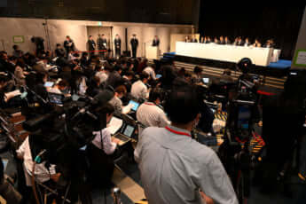 記者会見の様子