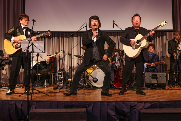 泉水いづみさん、淺野勝盛さん