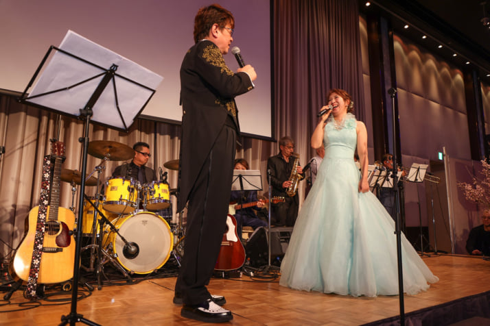 泉水いづみさん、淺野勝盛さん