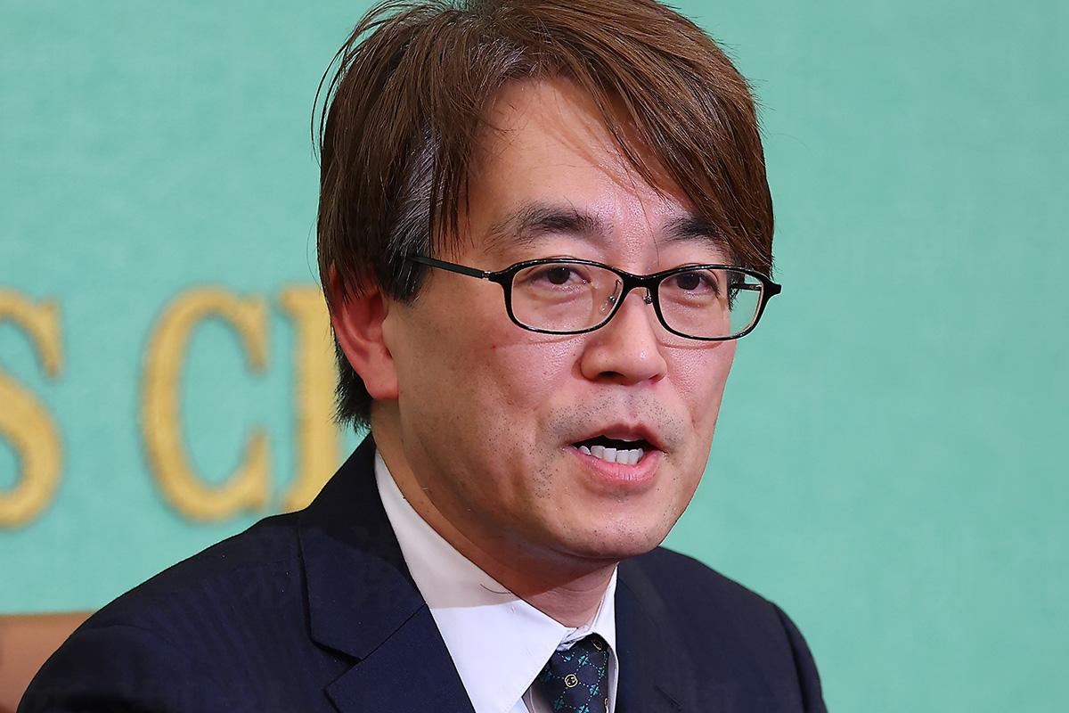 関係者は突然の発表に困惑… 「羽生善治」が将棋連盟会長を退任する理由とは（写真1） | デイリー新潮