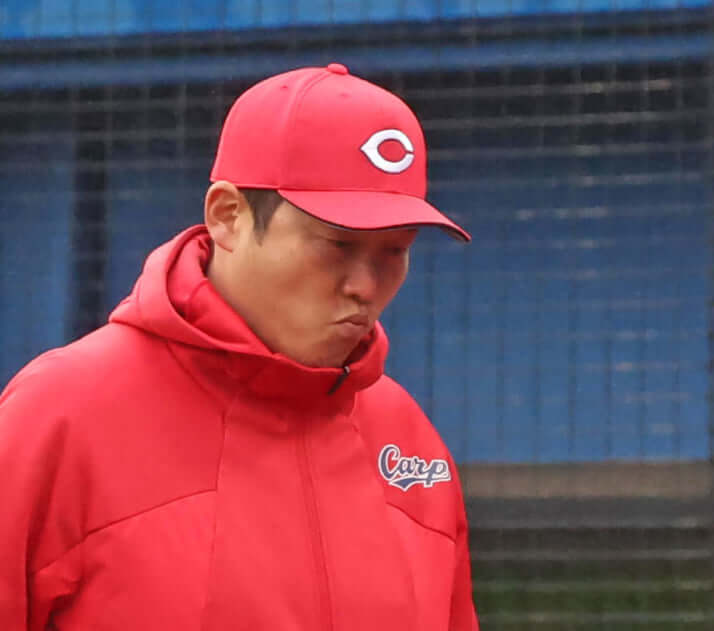 新井貴浩