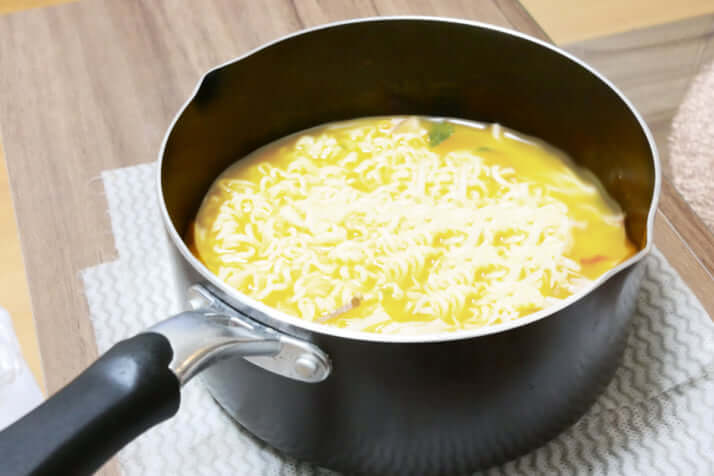 インスタントラーメン