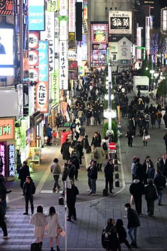 はたらく人たち_繁華街_イメージ